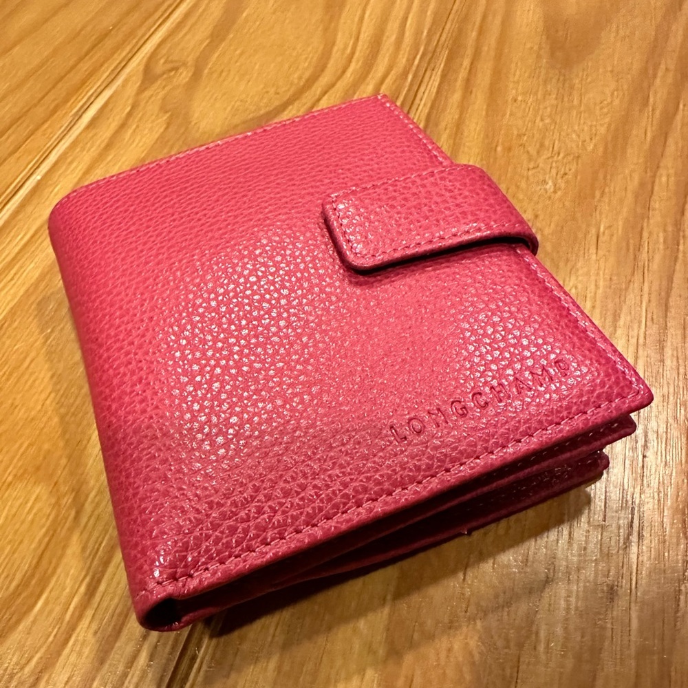 Longchamp Le Fuolonne French wallet in Pink Leather